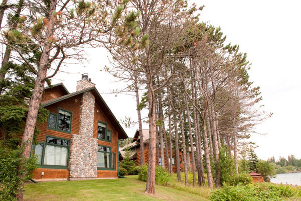 Split Rock Lakeside Cottage